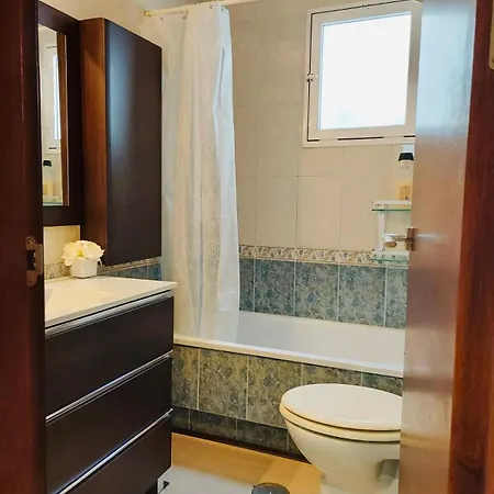Sunny 1-bed In *