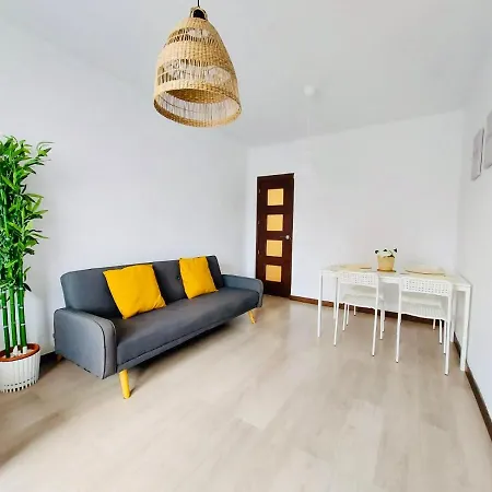 Apartamento Sunny 1-bed In *